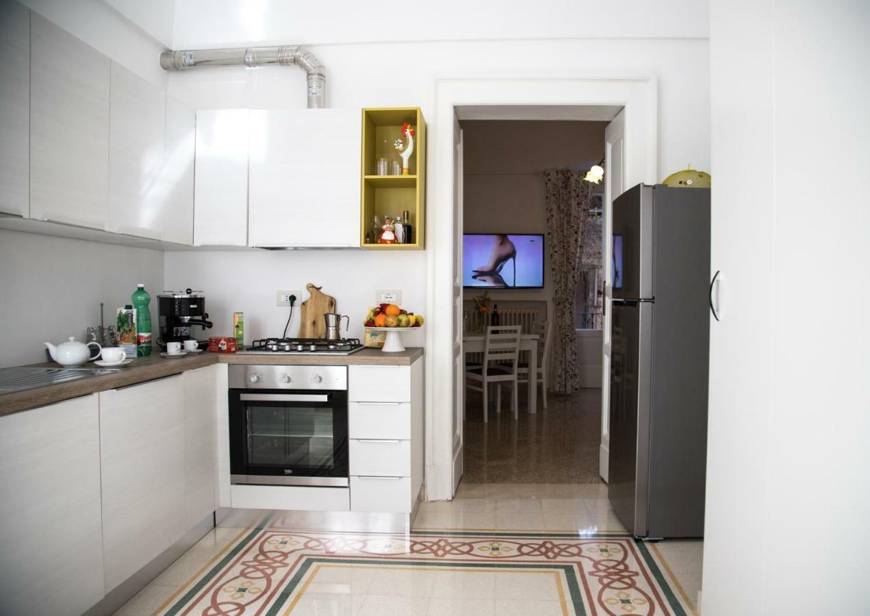B&B Le Volte Bianche Ostuni Bagian luar foto